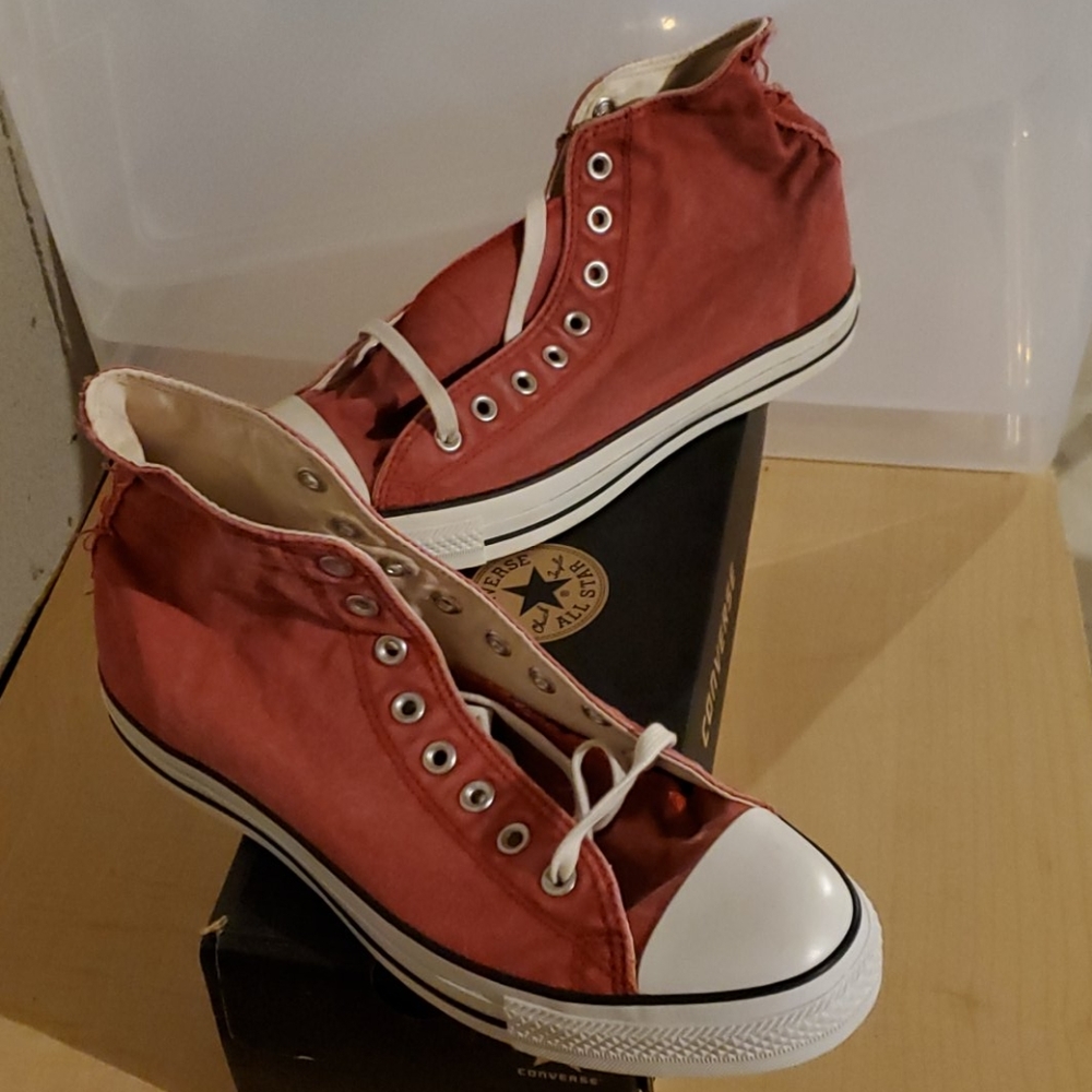 convers all star hi little distressed.  #11